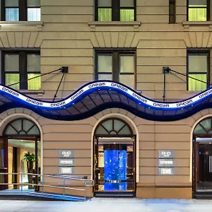 Dream Midtown, By Hyatt **** ניו יורק